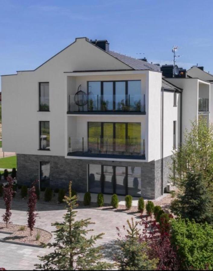 Apartament U Maksa W Slonecznych Apartamentach อุสตรอเนียมอร์สเกีย ภายนอก รูปภาพ