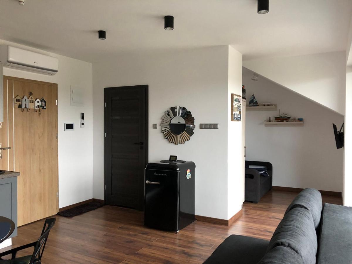 Apartament U Maksa W Slonecznych Apartamentach อุสตรอเนียมอร์สเกีย ภายนอก รูปภาพ